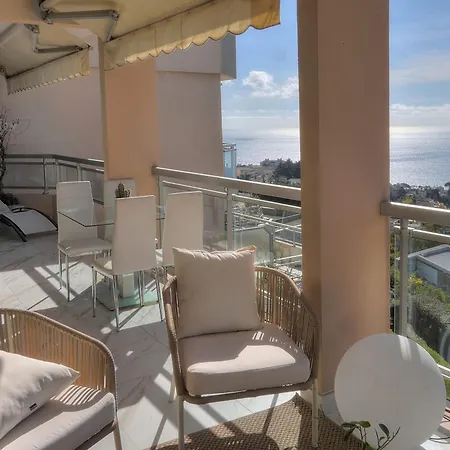 Appartement Somptuous 2 Bedroom Fully Renovated With Panoramic Sea View Cannes