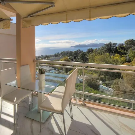 Somptuous 2 Bedroom Fully Renovated With Panoramic Sea View * Cannes