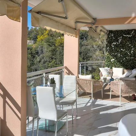 Appartamento Somptuous 2 Bedroom Fully Renovated With Panoramic Sea View Cannes